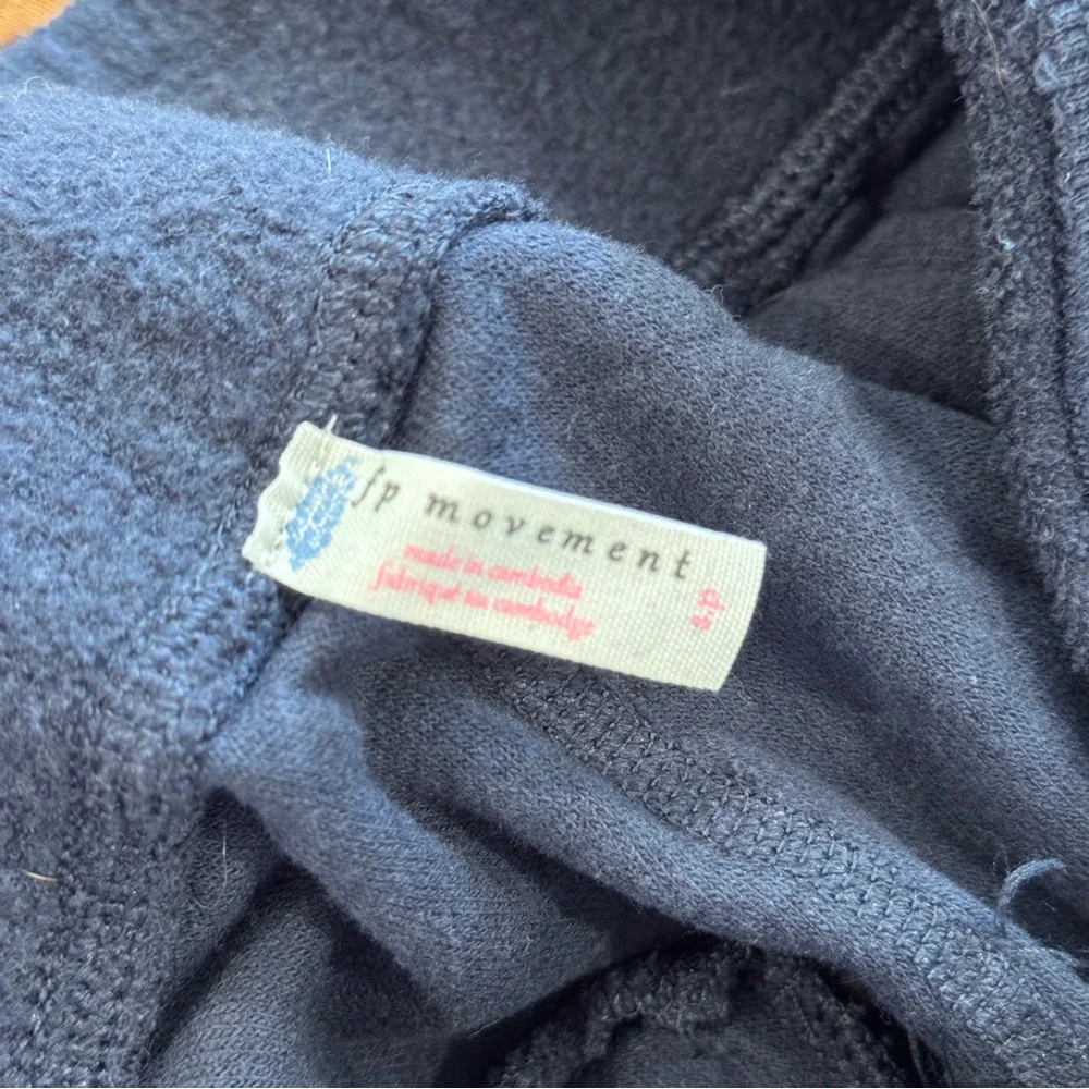 Free People Movement Radiant Jogger Size Small Navy Blue